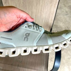 On Cloud light blue 8.5, lightly used.